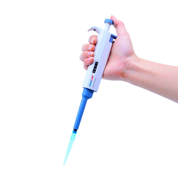 how to use manual pipette